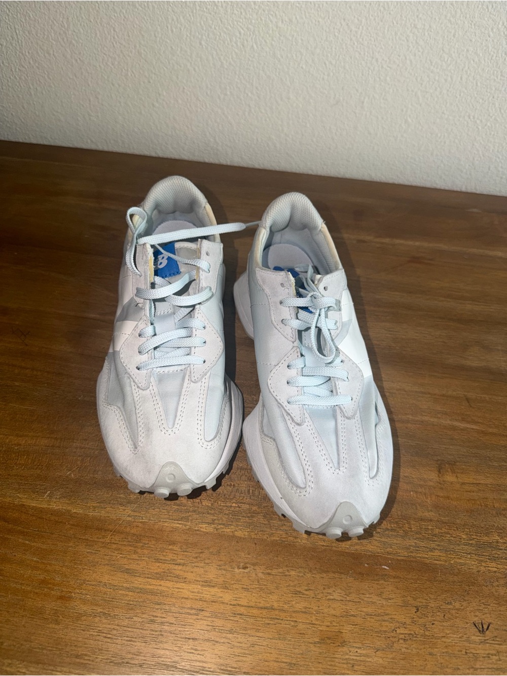 New Balance Men's Light Gray and White Retro Runner Sneakers